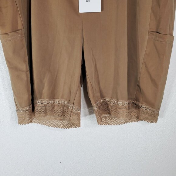 Bloomchic Womens Plus Size 22-24 Beige Bloomers Under Shorts With Lace Trim NWT - Picture 8 of 12